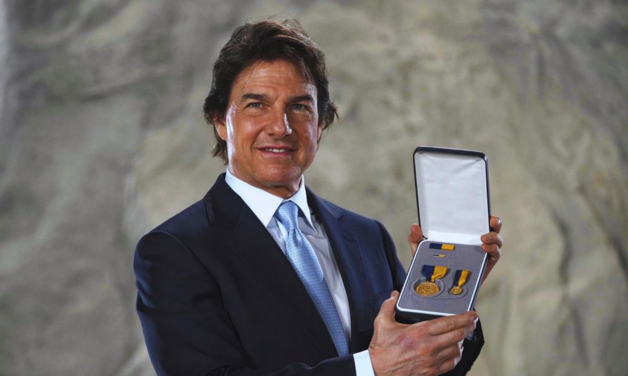 Tom Cruise Honoured with US Navy’s Top Civilian Award, Sparks Buzz for Unexpected Reasons