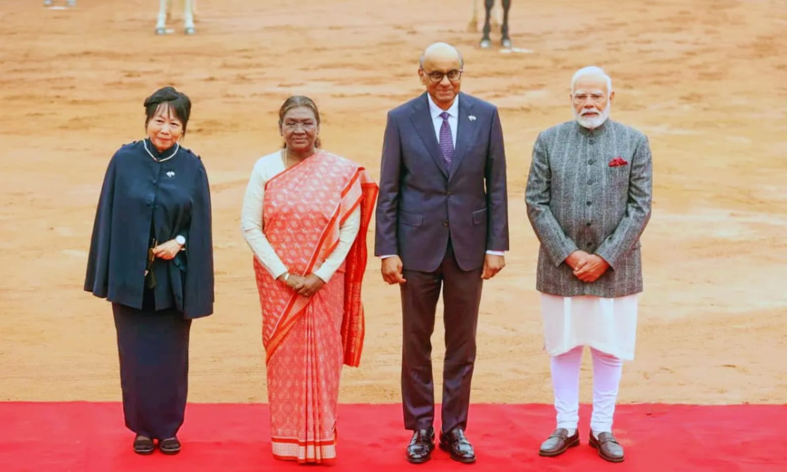 President Droupadi Murmu Welcomes Singapore’s President Tharman Shanmugaratnam at Rashtrapati Bhavan