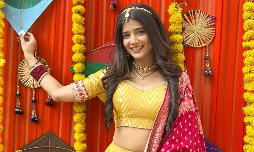 Samridhii Shukla: Biography, Age, Height, Family, Education, Career, Net Worth & More