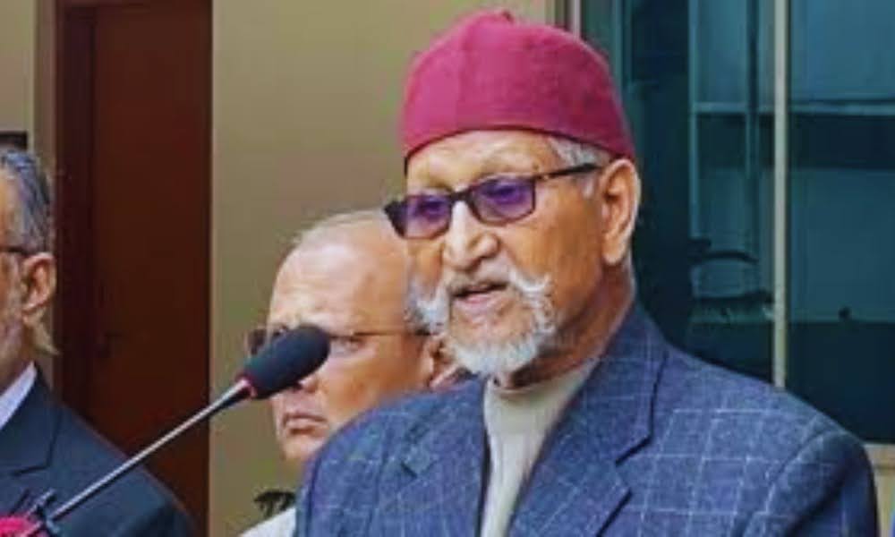Retired Bangladeshi General Sparks Controversy by Urging Invasion of India’s Northeast if Pakistan Attacked