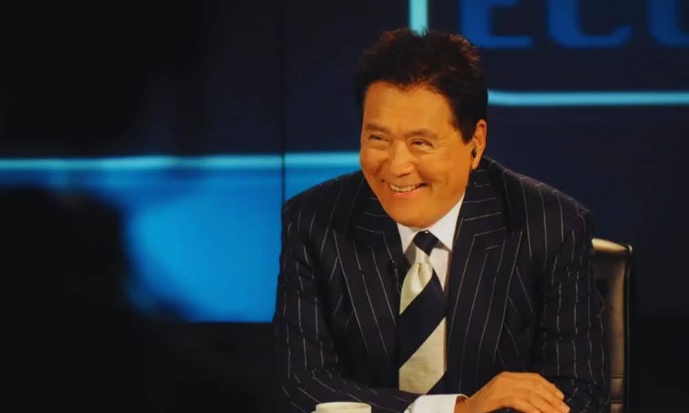 Robert Kiyosaki Warns of Looming 2025 Crisis: “Who Will Bail Out the Central Banks?”