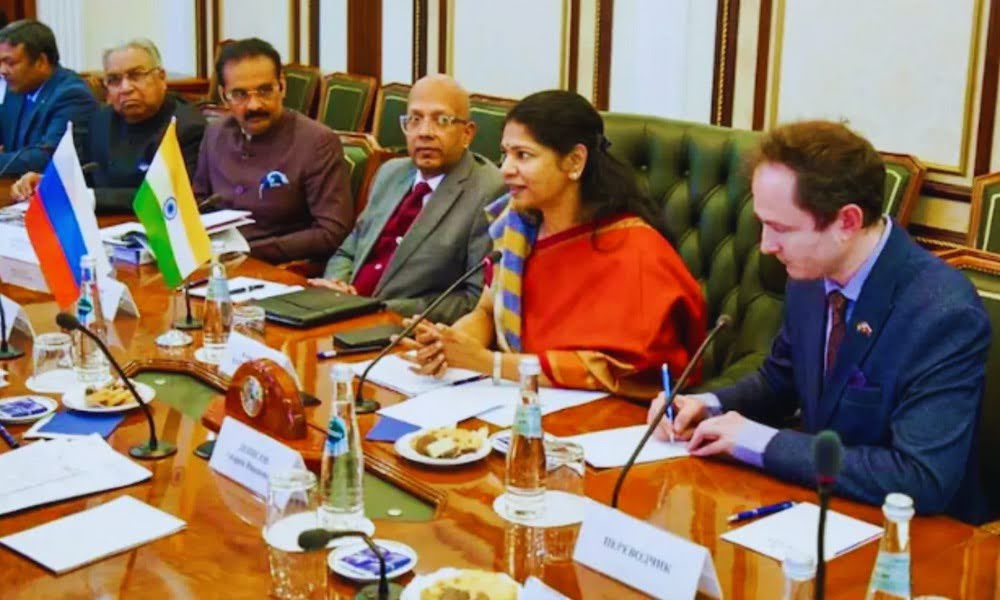 Kanimozhi-Led Indian Delegation Reaches Moscow to Reinforce Anti-Terror Stand Post Pahalgam Attack