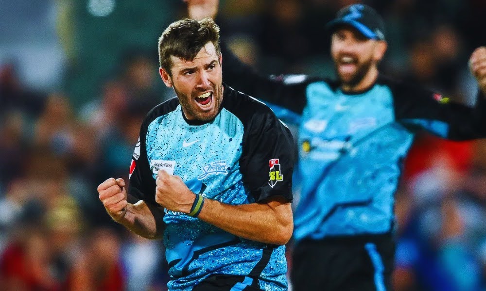 Jamie Overton Re-Signs with Adelaide Strikers as BBL Pre-Draft International Pick