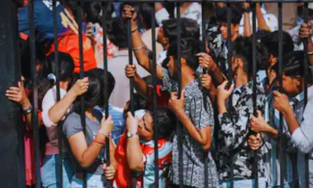 Chaos at Chinnaswamy: Gate No. 7 Turns Deadly Amid Rumours of Free Ticket Distribution