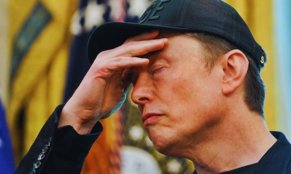 Elon Musk Threatens to Scrap SpaceX’s Dragon After Trump Contract Warning, Then Reverses Decision
