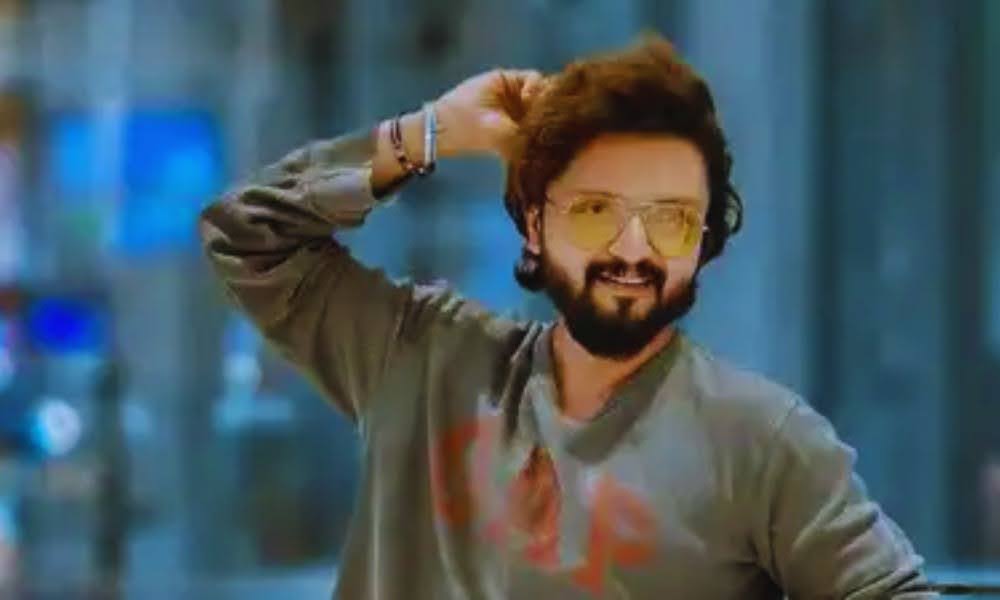 Actor and Anchor Rajesh Keshav in Critical Condition After Cardiac Arrest in Kochi